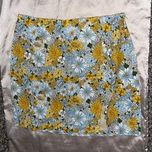 Flower print mini skirt